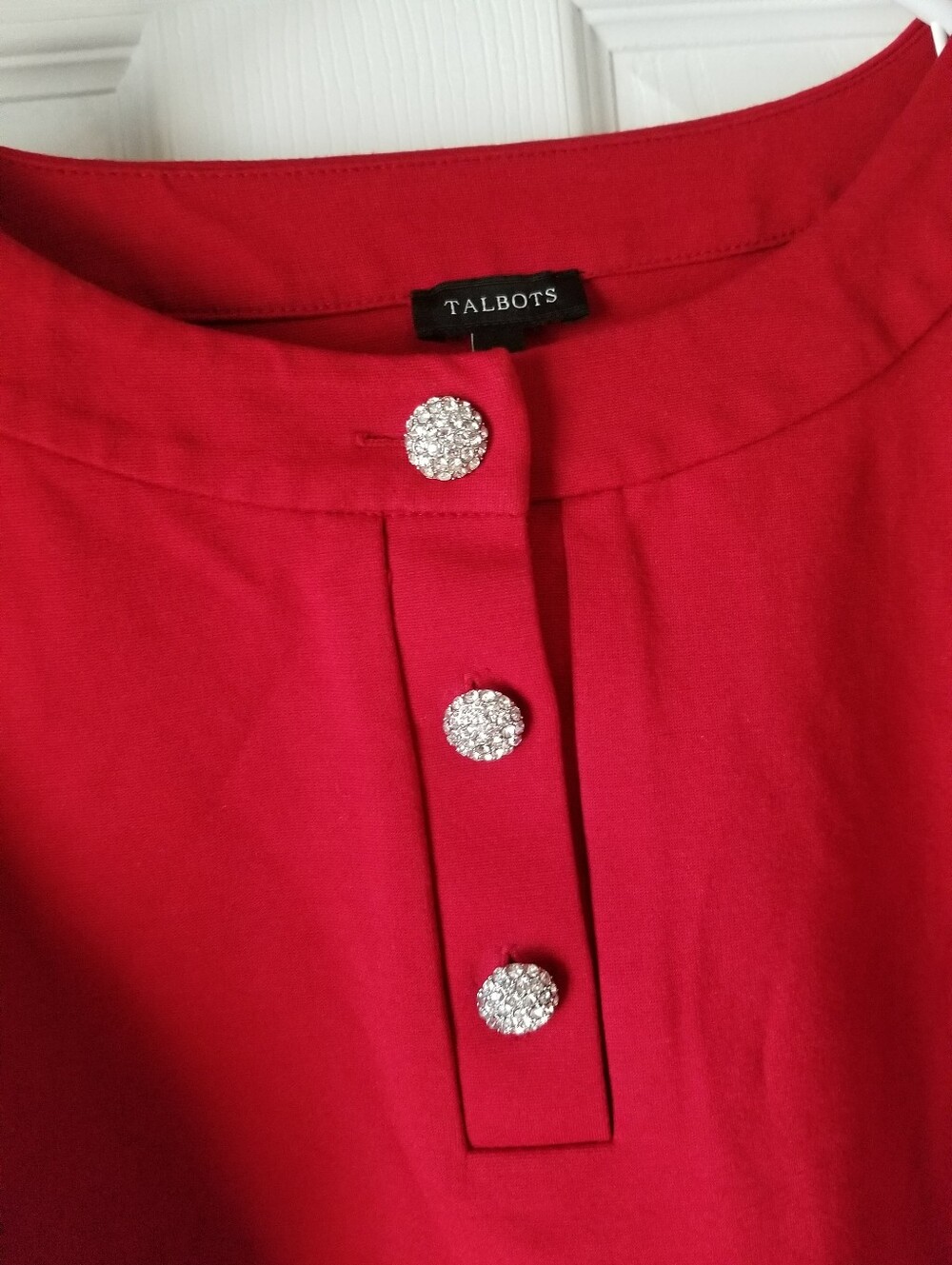 ❗Talbots Rhinestone Button Red Top Small❗ - Picture 2 of 4